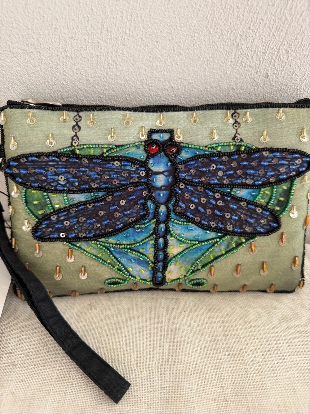 Club Bag Blue Dragonfly Embroidered Beaded Wristlet Crossbody NWT - Picture 2 of 10